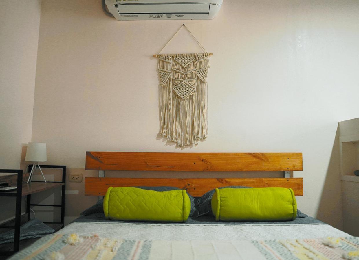 Apartamentos Y Studios Brisas Del Mar Santa Teresa Playa Santa Teresa  Bagian luar foto