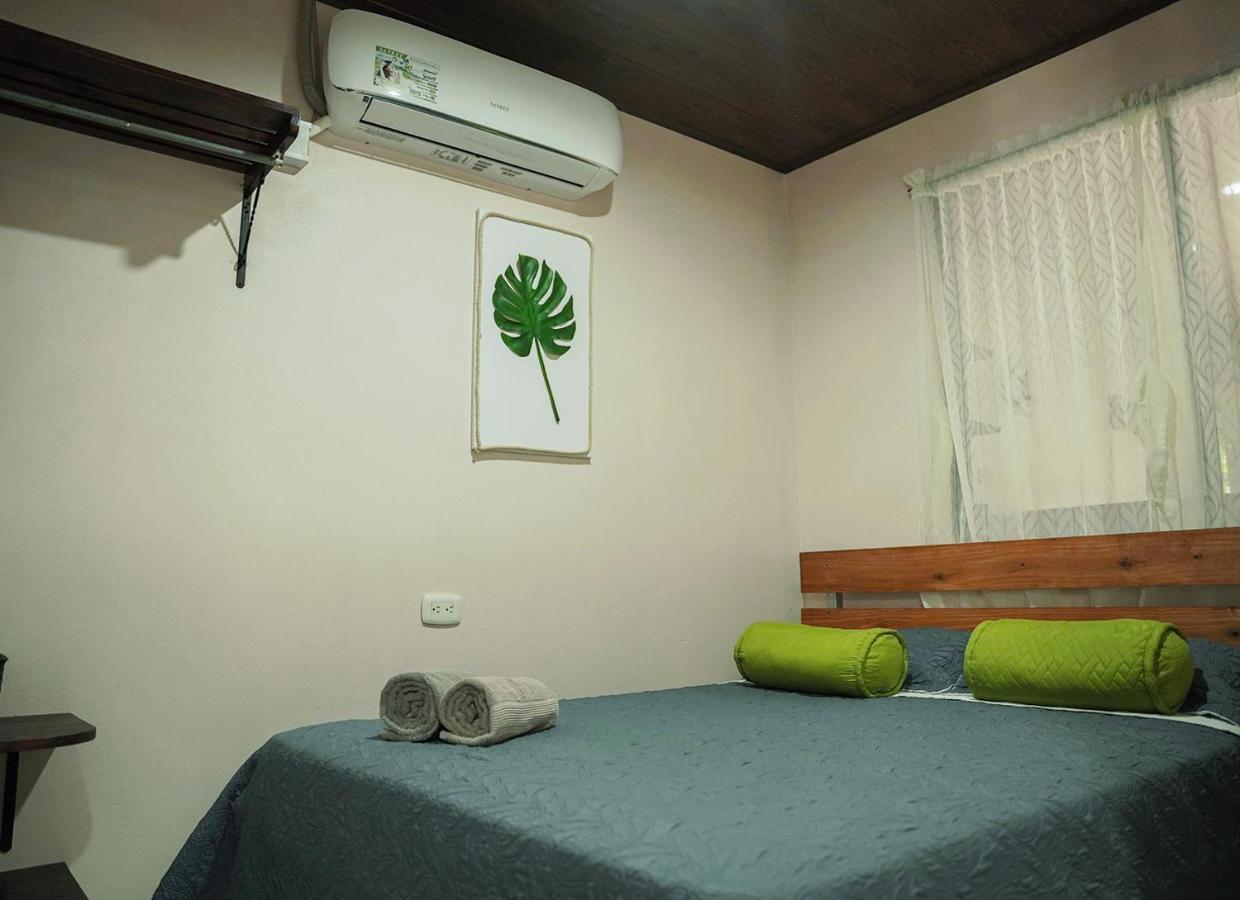Apartamentos Y Studios Brisas Del Mar Santa Teresa Playa Santa Teresa  Bagian luar foto