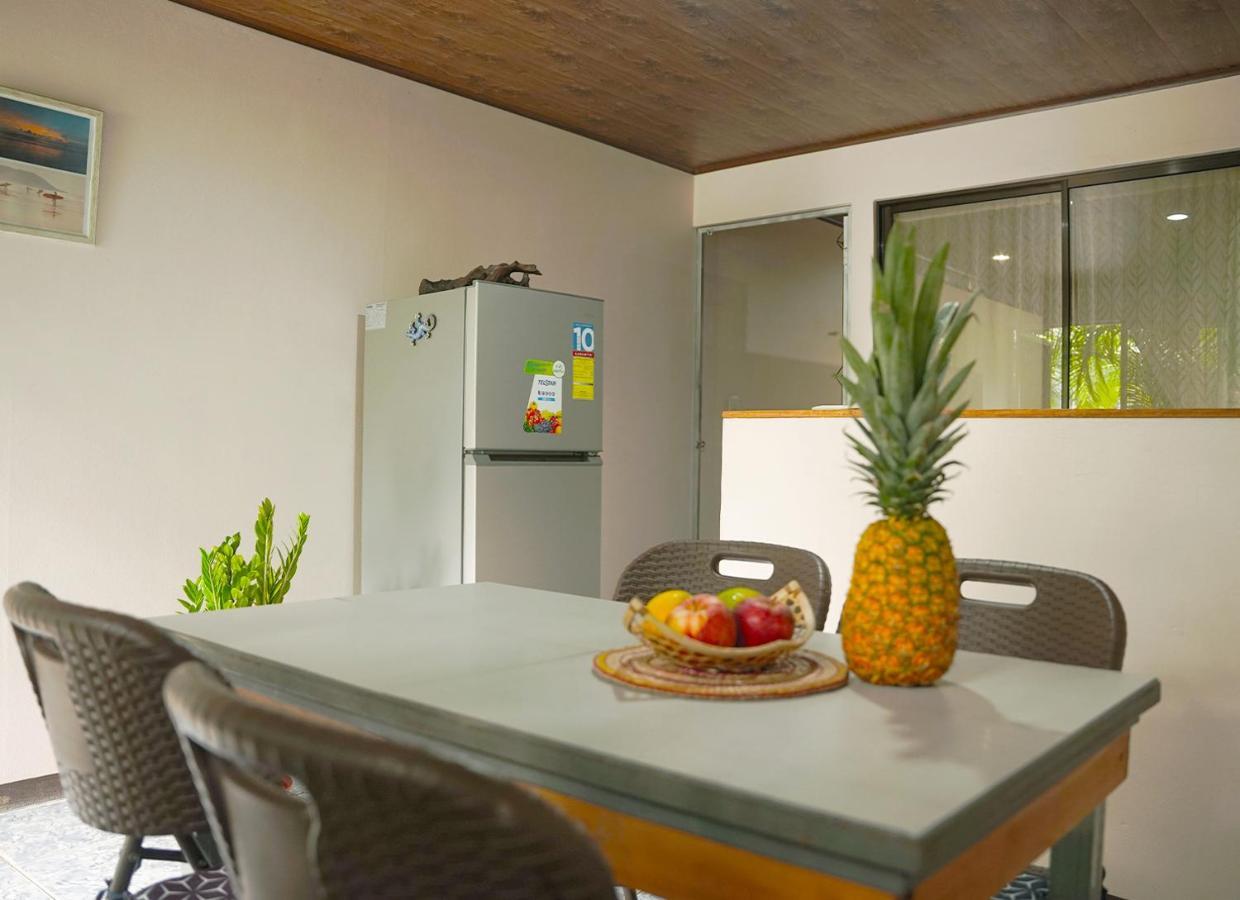 Apartamentos Y Studios Brisas Del Mar Santa Teresa Playa Santa Teresa  Bagian luar foto