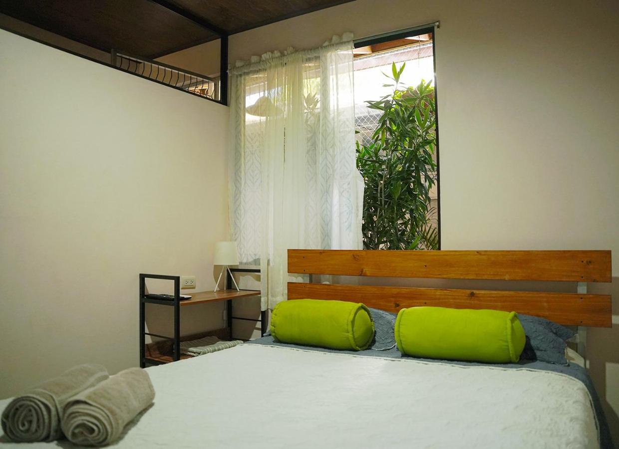 Apartamentos Y Studios Brisas Del Mar Santa Teresa Playa Santa Teresa  Bagian luar foto